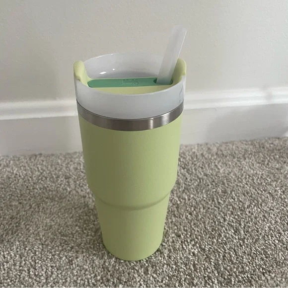 Stanley Quencher H2.0 FlowState Tumbler 14 oz Citron - Picture 5 of 15